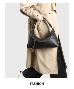 Stilvolle Schwarze Hobo Schultertasche für Damen, elegante große Kapazität Pendler Handtasche.