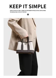 Piccola borsa shopper in tela bicolore da donna, elegante borsetta con manici in pelle chic style.