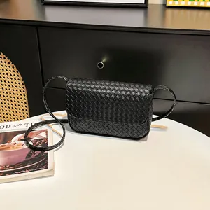 Bolso Bandolera de Cuero PU Tejido de Moda para Mujer Bolso de Hombro Cuadrado Casual Bolso de Mano con Solapa