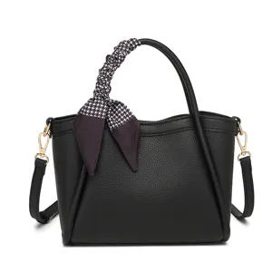 Bolso de mano tipo cubo negro para mujer con pañuelo pata de gallo elegante bandolera diario