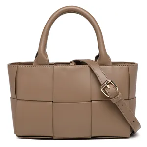 Elegante bolso de mano tejido para mujer, bolso cruzado de cuero moda pequeña bolsa cuadrada.