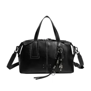 Bolso Boston de bolos de piel de vaca retro para mujer, bolso cruzado grande estilo old money.