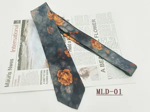Cravatta da uomo in cotone vintage 8cm casual retrò fantasia floreale per affari.