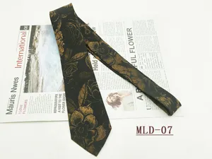 Cravatta uomo in cotone stampa floreale vintage stile retrò larghezza 8cm elegante