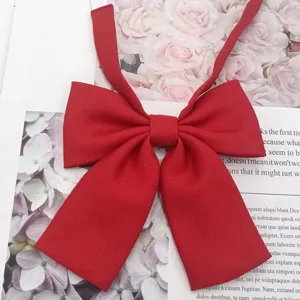 Rode JK uniform strik, klassiek plat ontwerp, ideaal voor zoete schoolstijl outfits.