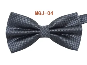 Farfallino testurizzato nero solido da uomo per abbigliamento formale da sposa elegante.