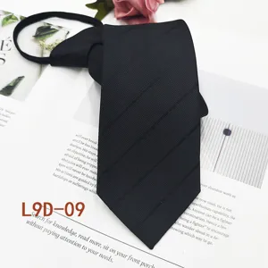 Elegante Cravatta Nera con Zip Uomo Affari Strisce Jacquard Facile da Indossare 8cm