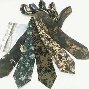 Cravatta uomo vintage in cotone floreale 8cm stile casual per elegante vista principale