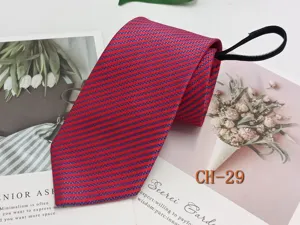 Red zipper necktie for men, 8cm striped yarn-dyed business casual easy pull neck tie detail.