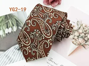 Classic men's business casual paisley jacquard tie, elegant brown necktie for formal wear.