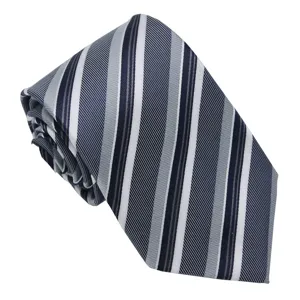 Cravatta da uomo in seta classica a righe eleganti, ideale per affari e look formale.