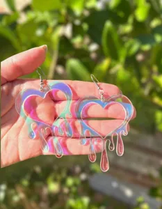 Holografische irisierende Acryl Herz Ohrringe süßer Liebesstil Modeschmuck Geschenk