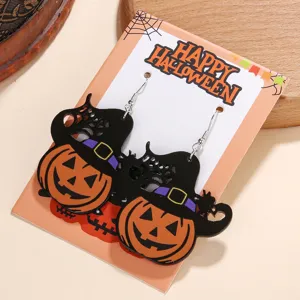 Halloween Acryl Kürbis Hexenhut Ohrringe Detail Nahaufnahme festliche Party Schmuck