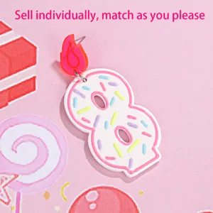 Acryl Nummer 8 Donut Geburtstag Kerze Ohrring stilvoll süß individuell Schmuck Detail.