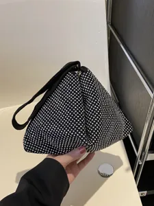 Schwarze Strass Dreieck Schultertasche funkelnde Mode unter den Armen Handtasche.