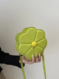 Chique groene bloemvormige schoudertas voor dames, stijlvolle mini PU lederen tas.