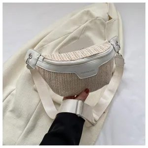 Chic marsupio in paglia da donna, trendy borsa a tracolla con spallaccio largo e borsa petto.