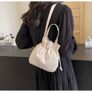 Borsa a secchiello stile cinese vintage jacquards coulisse spalla tracolla donna