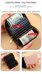 Gros plan sur le porte-cartes à soufflets multi-fentes, compact et bien organisé au quotidien.