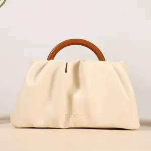Beige plissierte Wolke Handtasche mit Holzgriff, elegante Mode Umhängetasche für Damen.