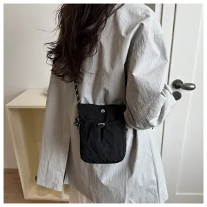 Mini γυναικεία τσάντα κινητού από καμβά, casual μαύρη χιαστί τσάντα ώμου με κορδόνι.