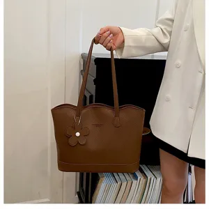 Borsa tote marrone in pelle martellata borsa a tracolla casual elegante per le donne