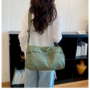 Large capacity green grid travel duffel bag lightweight shoulder bag for women gym fitness