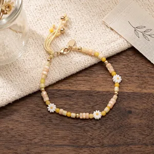 Summer beach daisy beaded bracelet, fresh style natural stone jewelry for women.