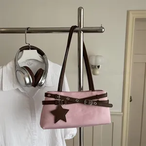 Pink shoulder bag for women, Korean style casual PU leather square handbag with star pendant.