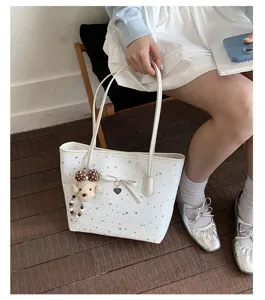 Λευκή τσάντα shopper με σχέδιο αστέρια, φιόγκος και μενταγιόν αρκούδας, casual τσάντα ώμου για γυναίκες.