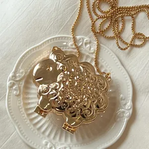 Mini sac pendentif en forme de mouton métallique doré avec longue chaîne accessoire chic