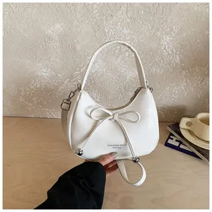 Borsa a tracolla bianca con grazioso dettaglio a fiocco, borsa casual da donna per uso quotidiano.