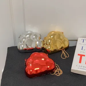 Mini Sac Bandoulière Cœur Nuage Acrylique Style Mignon Cool Chaîne Sac Épaule Rouge à Lèvres