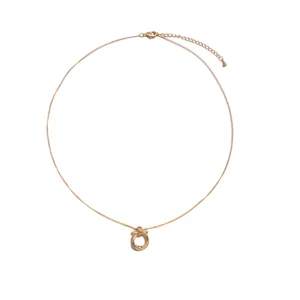 Elegant gold clavicle chain necklace with a unique metal pendant design for women daily wear.