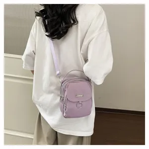 Stilosa borsa a tracolla in nylon da donna, elegante borsa viola con comodo manico.