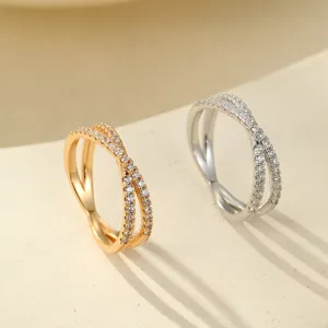 Élégante Bague Multi Couches en Alliage avec Strass Croisés pour Femme Bague Double Ligne Géométrique Électroplaquée Bijoux Anneau Cadeau d'Anniversaire