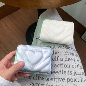 Schöne Herz gesteppte PU Mini Brieftasche Damen Kartenhalter Mode Reißverschluss Münztasche