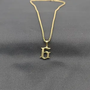 Collier pendentif style gothique en acier inoxydable doré avec chaîne boîte pour femmes mode
