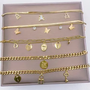 Mode Edelstahl Mehrschichtiges Charm Armband Vergoldet Schmetterling Schloss Schlüssel Bär Anhänger Strass Schmuck Geschenk Für Damen Herren