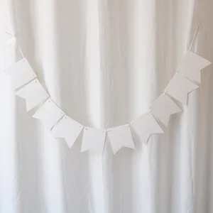 DIY weiße Schwalbenschwanz Flaggen Girlande für Party Dekoration zum selber Schreiben Deko