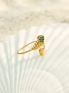 Detailansicht Meeres-Muschel Zirkon Ring, verstellbar, Edelstahl vergoldet Schmuck.