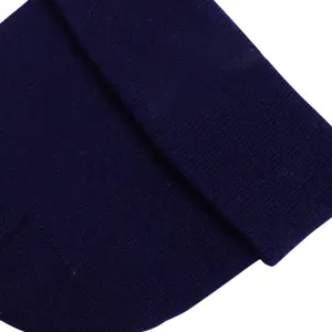 Gorro de punto acrílico azul oscuro liso para hombres y mujeres, clásico gorro de invierno cálido.