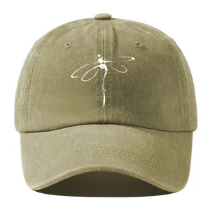 Cappellino da baseball vintage in cotone lavato con stampa di libellula bianca per esterni.