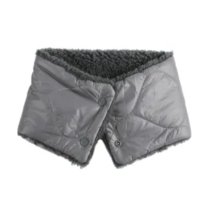 Gesteppter grauer Fleece-Halswärmer mit Druckknöpfen, winddichter warmer Winterschal.