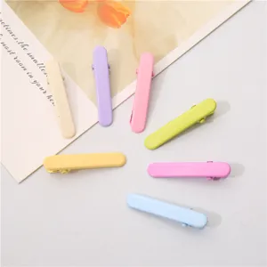Bonito juego de pinzas para el cabello coloridas, mini pinzas pico de pato para niños.