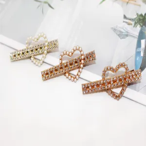 Elegant rhinestone pearl heart hair clips for women, stylish barrettes hair accessories
