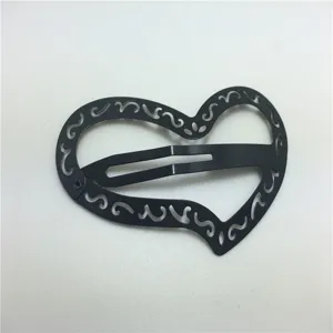 Molletta per capelli a cuore nera in metallo fermaglio cavo carino accessorio per uso quotidiano