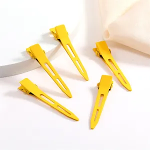 Metal duckbill hair clips set in bright yellow color, cute candy style bangs clips for daily use.