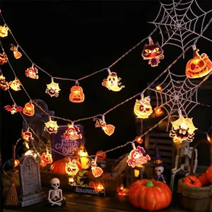 Catena luminosa LED Halloween a batteria spettrale zucca fantasma ragno decorazione appendere