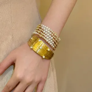 Vintage bracelet manchette large perles multicouches et fil d'or pour femmes bijoux